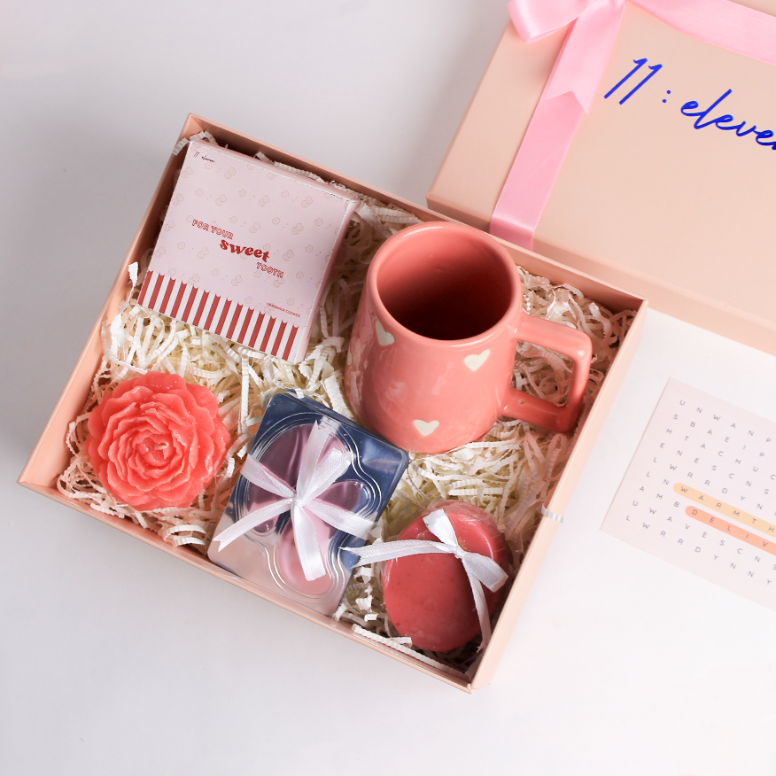 Pretty Little Love Box
