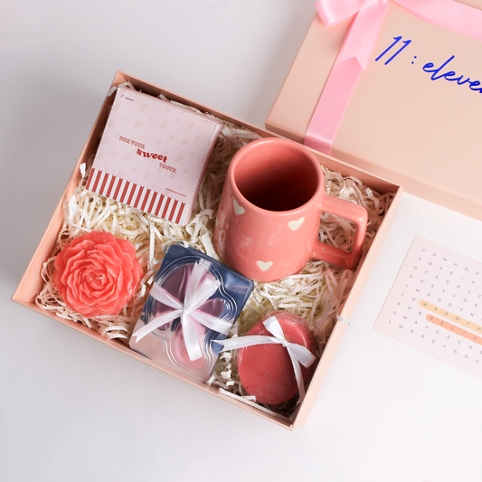 Pretty Little Love Box